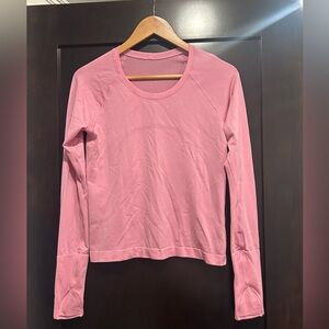 Lululemon Size 8 Swiftly Tech LS Tee Race Length